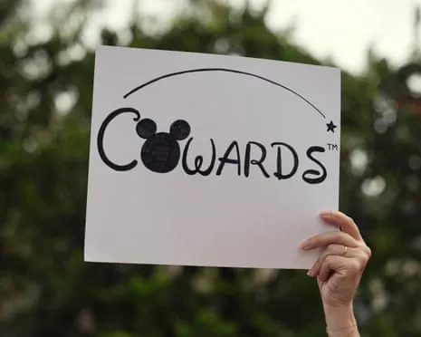 Numerous Demonstrate Near Mickey Mouse Company HQ Regarding ‘Authoritarian’ Jimmy Kimmel Suspension